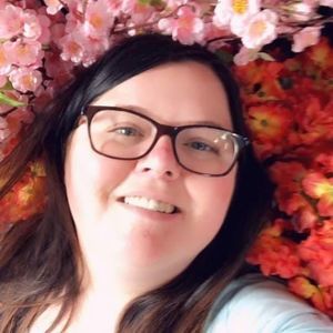 Meet your Posher, Crystal